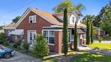 511 Herring Avenue - Photo 3