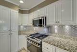 109 Hickory Point - Photo 13