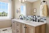 184 Currituck Road - Photo 16