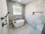 307 Wellington Court - Photo 10