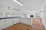 1229 Zack Street - Photo 17