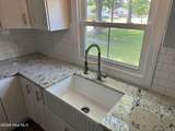 702 Charlotte Street - Photo 10