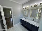702 Charlotte Street - Photo 18