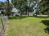 702 Charlotte Street - Photo 33