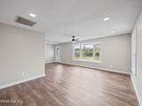 404 Maplehurst Drive - Photo 3