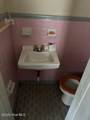 825 Redgate Avenue - Photo 5