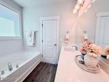 425 Edgewater Way - Photo 16