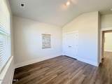 425 Edgewater Way - Photo 20