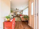 103 Carolina Street - Photo 2