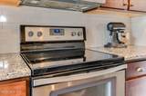 697 Aberdeen Circle - Photo 18