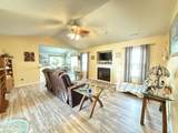 576 Ludford Road - Photo 8