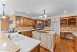 220 Shady Oaks Court - Photo 15