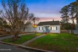 916 Pembroke Avenue - Photo 1