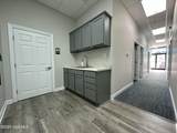 1715 Country Club Road - Photo 15