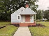 315 Woodlawn Drive - Photo 4