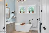 180 Delaware Avenue - Photo 17