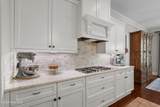 205 Dixon Court - Photo 15