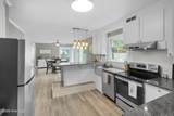 1912 Greenbriar Road - Photo 15