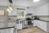 1912 Greenbriar Road - Photo 3