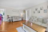 1912 Greenbriar Road - Photo 8