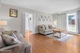 1912 Greenbriar Road - Photo 9