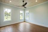 2827 Salvador Way - Photo 33