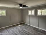 909 Adelaide Drive - Photo 15