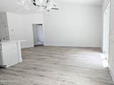 423 Vineyard Trace - Photo 3