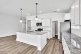 304 Edgewater Way - Photo 8