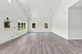 311 Center Hill Road - Photo 4