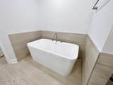 2005 Newbury Way - Photo 6