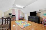 2107 Pinewood Terrace - Photo 17