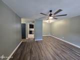319 Pinewood Court - Photo 3
