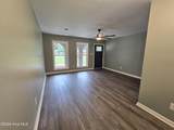 319 Pinewood Court - Photo 5