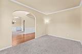 3201 Waverly Lane - Photo 9