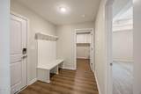 214 Sutton Court - Photo 10
