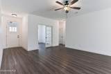 889 Carnation - Photo 4