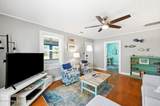 309 M Avenue - Photo 3