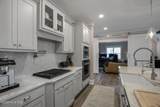 713 Cecil Point - Photo 18