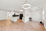 902 Meadowbrook - Photo 18