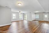 303 Live Oak Street - Photo 11
