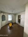 502 Jefferson Avenue - Photo 6