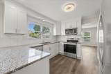 2622 Chaucer Drive - Photo 12
