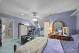 2200 Oakview Drive - Photo 37