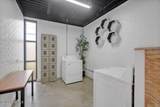 916 17th Street - Photo 17