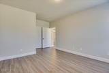 544 Hardy Point - Photo 13