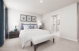 8000 Alexis Avenue - Photo 10