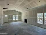 203 Vineyard Drive - Photo 4