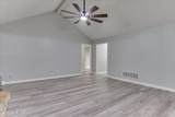 210 Greenwich Drive - Photo 8