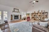 440 Bellingham Drive - Photo 11